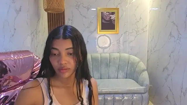 Snapshot of valentina_gomez_s chatting on June 3, 2:33 pm valentina gomez s online show from June 3, 2:33 pm