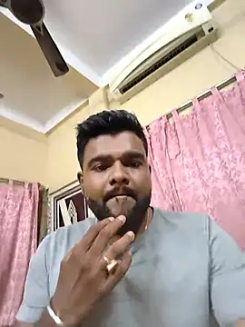 devraj184 online show from May 23, 7:51 pm