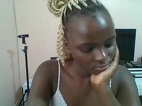 Snapshot of Beauty-Anka chatting on July 4, 6:19 am Beauty-Anka online show from July 4, 6:19 am