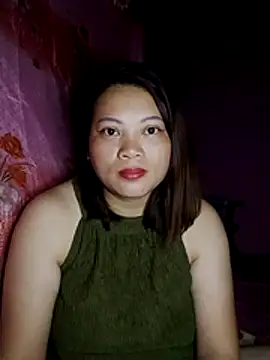 Snapshot of Qie_qir chatting on July 8, 6:56 pm Qie qir online show from July 8, 6:56 pm