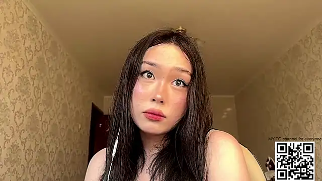 LilowNax online show from June 19, 2:10 pm