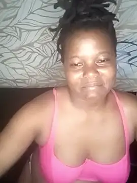 Snapshot of Thia_bunny chatting on June 5, 2:34 pm Thia bunny online show from June 5, 2:34 pm