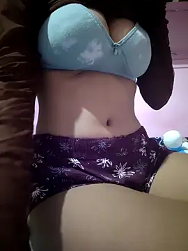 cute riya 11 online show from June 3, 6:05 am