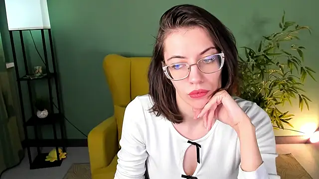 eva sicret online show from June 4, 4:29 am