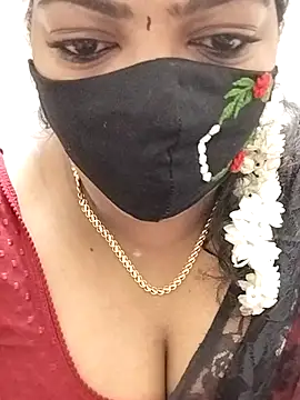 Snapshot of Sindhu-31 chatting on June 13, 2:31 am Sindhu-31 online show from June 13, 2:31 am