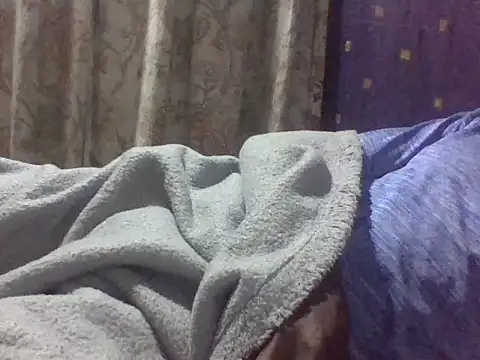 Snapshot of Roystone3 chatting on June 14, 12:41 am Roystone3 online show from June 14, 12:41 am