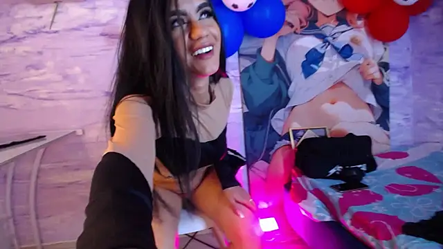 Shayla Gray online show from June 20, 11:57 am
