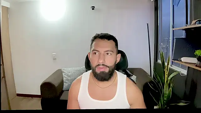 Snapshot of Rob_fab chatting on June 26, 10:30 am Rob fab online show from June 26, 10:30 am