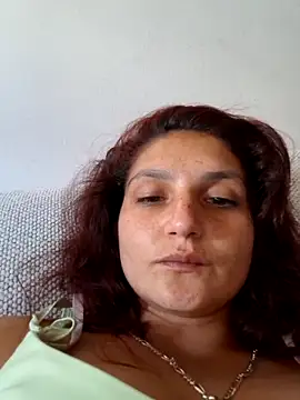 Snapshot of resstess chatting on May 26, 11:06 am resstess online show from May 26, 11:06 am