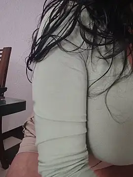 Snapshot of _natashaxxx_ chatting on June 17, 7:04 pm natashaxxx online show from June 17, 7:04 pm
