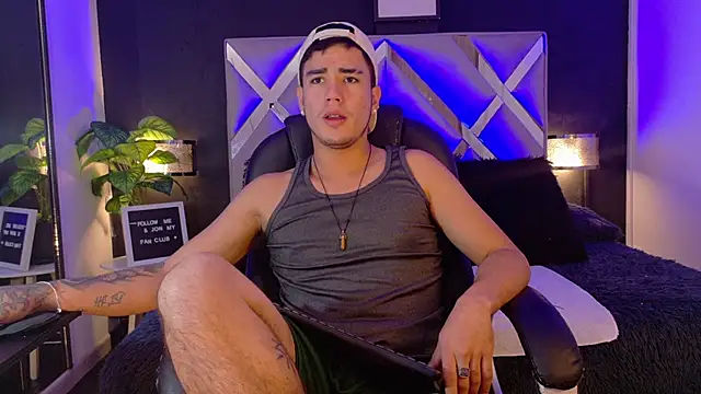 Alex-Rodriguezz online show from June 8, 11:54 am
