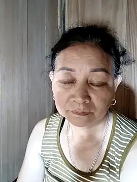 Snapshot of Orio-baby chatting on June 7, 7:34 am Orio-baby online show from June 7, 7:34 am