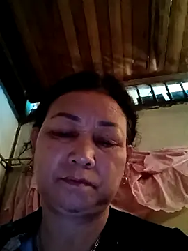 Snapshot of Orio-baby chatting on June 11, 2:53 am Orio-baby online show from June 11, 2:53 am