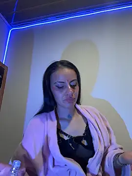 Snapshot of Zafira_luxx chatting on May 30, 7:05 am Zafira luxx online show from May 30, 7:05 am