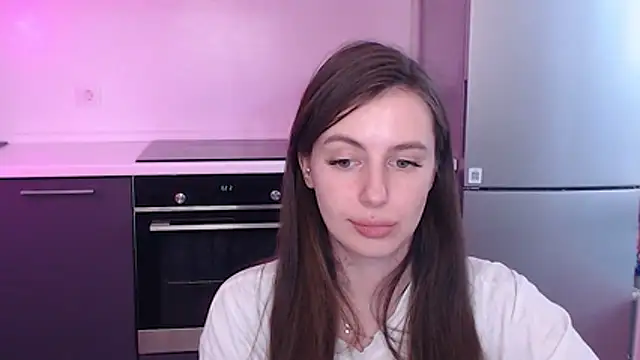 MuseMia online show from June 11, 2:53 am