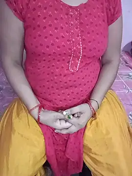 Snapshot of Hot-bhabhi63 chatting on May 27, 4:48 pm Hot-bhabhi63 online show from May 27, 4:48 pm