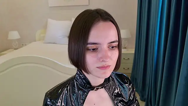 Snapshot of Daisy_Heart chatting on July 7, 8:07 am Daisy Heart online show from July 7, 8:07 am