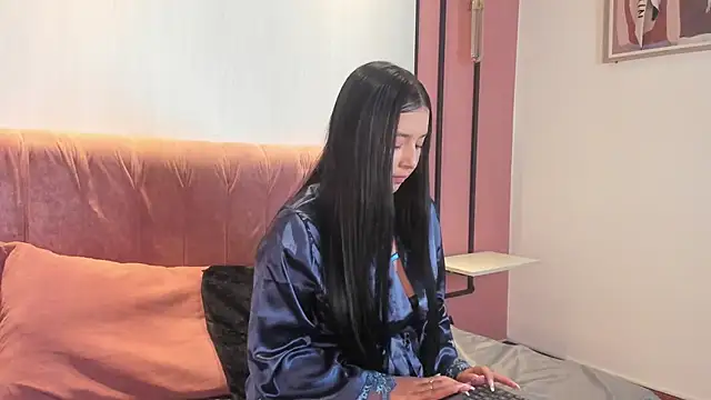 SkyCollins online show from May 27, 7:22 pm