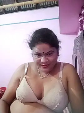 Maya Vabi online show from May 29, 1:31 pm