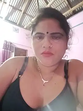 Snapshot of Maya_Vabi chatting on July 8, 3:05 pm Maya Vabi online show from July 8, 3:05 pm
