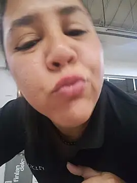 grandotavenus185 online show from June 13, 1:53 pm