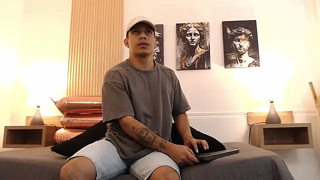 Diego salvatore online show from July 15, 2:55 pm