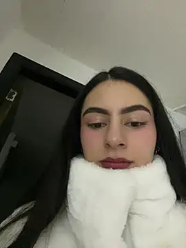 Snapshot of Aitana06 chatting on July 18, 11:14 am Aitana06 online show from July 18, 11:14 am