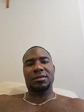 Snapshot of tu_negrito_sexy chatting on June 25, 1:48 pm tu negrito sexy online show from June 25, 1:48 pm