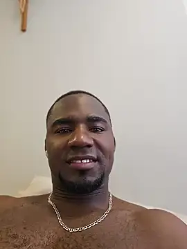 Snapshot of tu_negrito_sexy chatting on July 14, 7:41 pm tu negrito sexy online show from July 14, 7:41 pm