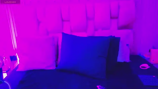 Snapshot of mia__gomex chatting on June 2, 7:49 pm mia gomex online show from June 2, 7:49 pm
