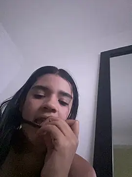 Snapshot of mia__gomex chatting on June 19, 2:38 am mia gomex online show from June 19, 2:38 am