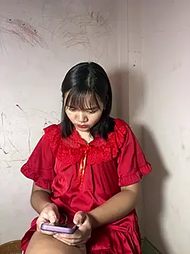 Snapshot of Ari_baby9 chatting on July 8, 8:57 pm Ari baby9 online show from July 8, 8:57 pm