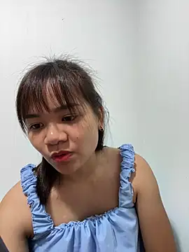 Snapshot of Ari_baby9 chatting on July 10, 3:58 pm Ari baby9 online show from July 10, 3:58 pm