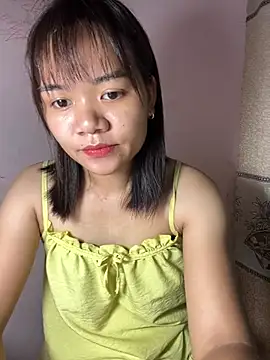Snapshot of Ari_baby9 chatting on July 13, 12:13 am Ari baby9 online show from July 13, 12:13 am