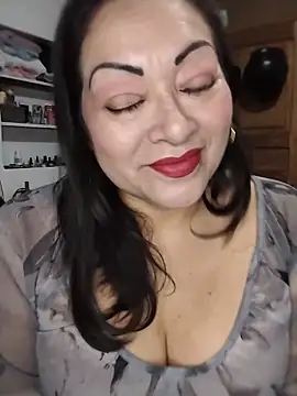 Snapshot of Khatty_Sex chatting on June 10, 7:24 pm Khatty Sex online show from June 10, 7:24 pm