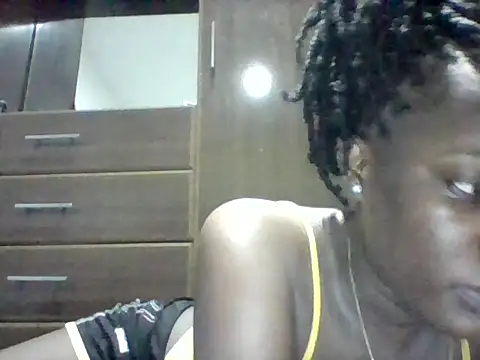 Snapshot of zainaxxxxx chatting on July 3, 8:48 pm zainaxxxxx online show from July 3, 8:48 pm