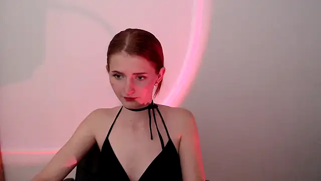 ViolaHot  online show from May 29, 7:45 pm