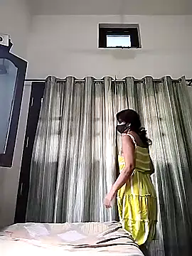 Snapshot of cutieNancy89 chatting on June 19, 8:51 am cutieNancy89 online show from June 19, 8:51 am