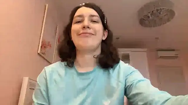 Snapshot of MilkySerenya chatting on May 27, 12:24 pm MilkySerenya online show from May 27, 12:24 pm