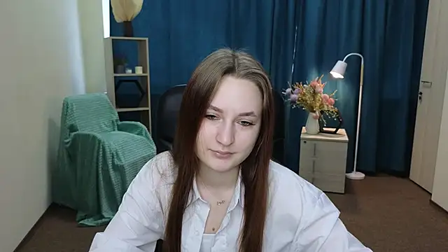 LeishaChamblee online show from May 31, 6:21 am