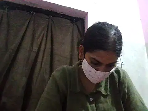 hostess nishu online show from June 18, 3:49 pm
