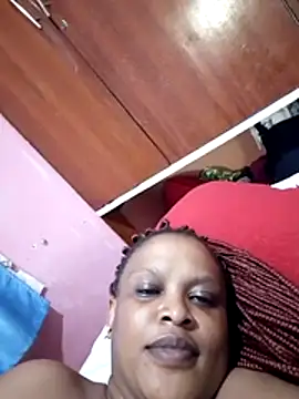 Snapshot of Melissafacts chatting on July 1, 4:14 am Melissafacts online show from July 1, 4:14 am