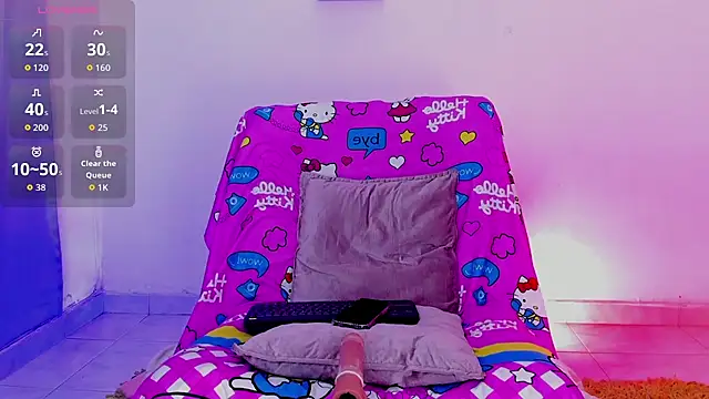 Snapshot of lulu_petite chatting on July 20, 6:21 pm lulu petite online show from July 20, 6:21 pm