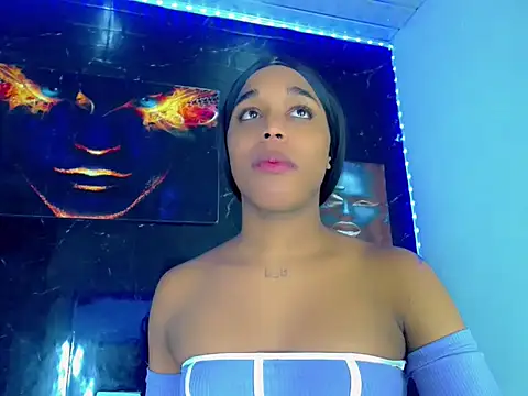 SaramyBigcock online show from June 26, 5:12 am