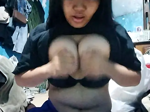 angelicnaughtybb online show from July 26, 5:53 pm