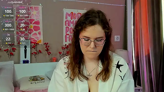 Snapshot of KristinaMay chatting on June 16, 2:03 am KristinaMay online show from June 16, 2:03 am