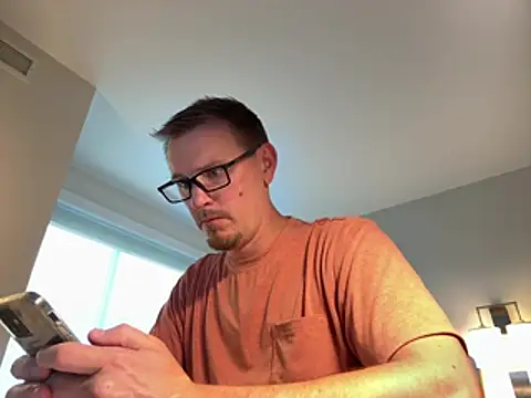 Snapshot of Hardpaul85 chatting on June 22, 10:51 pm Hardpaul85 online show from June 22, 10:51 pm