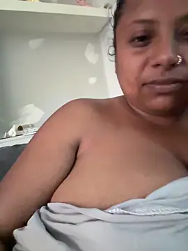 LittleMissGrippy online show from June 7, 3:27 pm