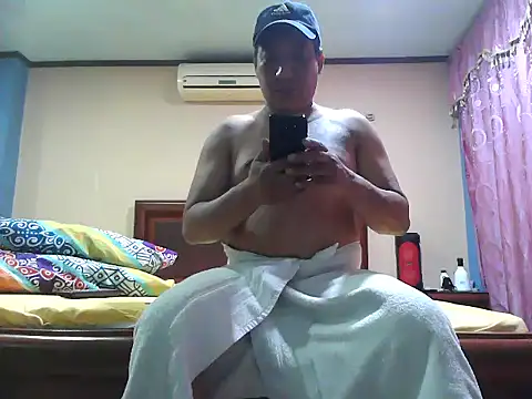 Snapshot of luizam1976 chatting on July 11, 1:30 am luizam1976 online show from July 11, 1:30 am