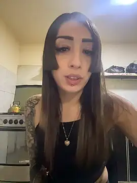 Dulce-Luci online show from June 11, 7:01 pm